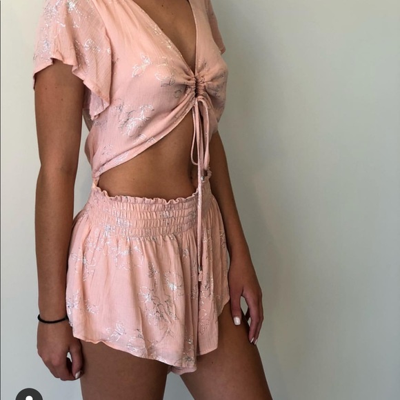 NEW LF Tie Front Baby Pink Rayon Romper Dress Set - Picture 4 of 4